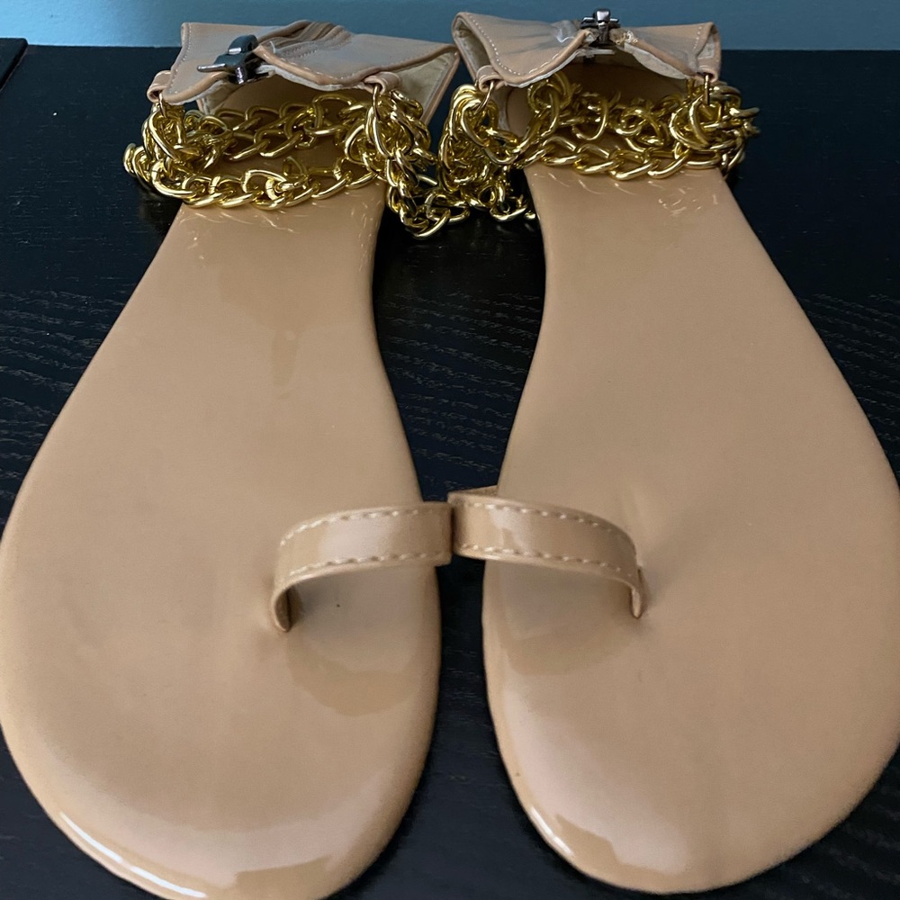 Women sandals